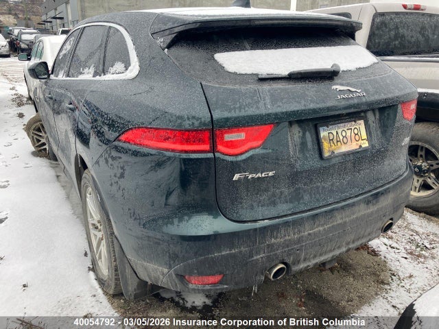 Jaguar F-pace Prestige 2017 SADCK2BV7HA098935 Image 3