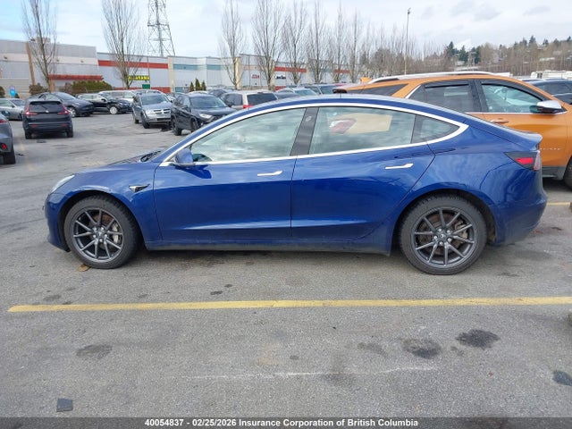5YJ3E1EA2LF703921 Tesla MODEL 3