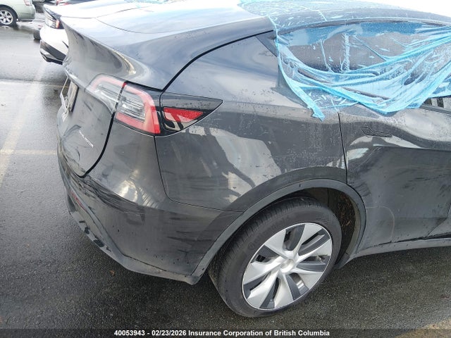 7SAYGDEE3RF989326 Tesla Model Y