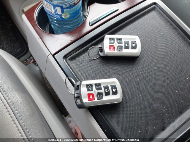 5TDYK3DCXES455946 Toyota Sienna Xle/limited
