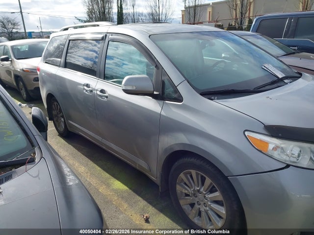 5TDYK3DCXES455946 Toyota Sienna Xle/limited
