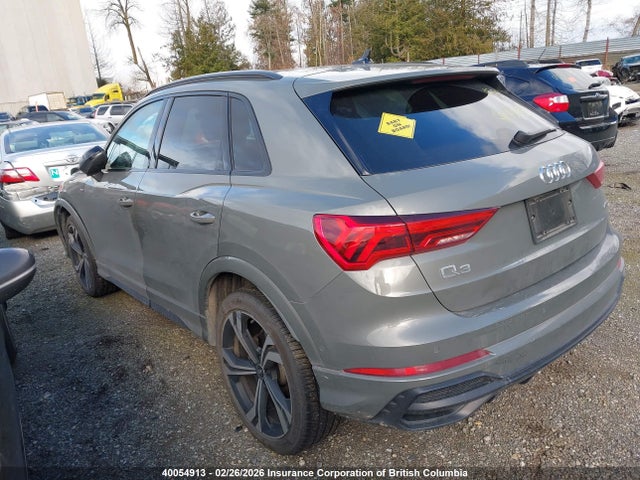 WA1FECF37M1110472 Audi Q3