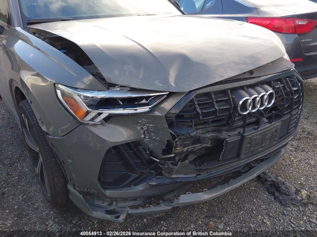 WA1FECF37M1110472 Audi Q3