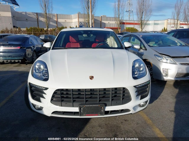 Porsche Macan 2018 WP1AA2A5XJLB24461 Image 13