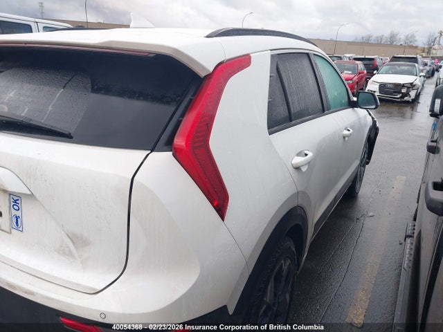 KNDCR3L15P5073502 KIA Niro Wind