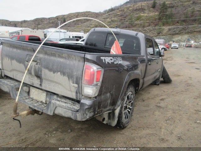 3TYDZ5BN3NT012942 Toyota Tacoma Double Cab/sr5/trd Sport/trd Off Road