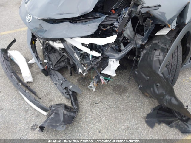 JTDACACU7T3055645 Toyota Prius