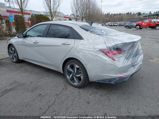 KMHLN4AG5PU581642 Hyundai Elantra Luxury Ivt