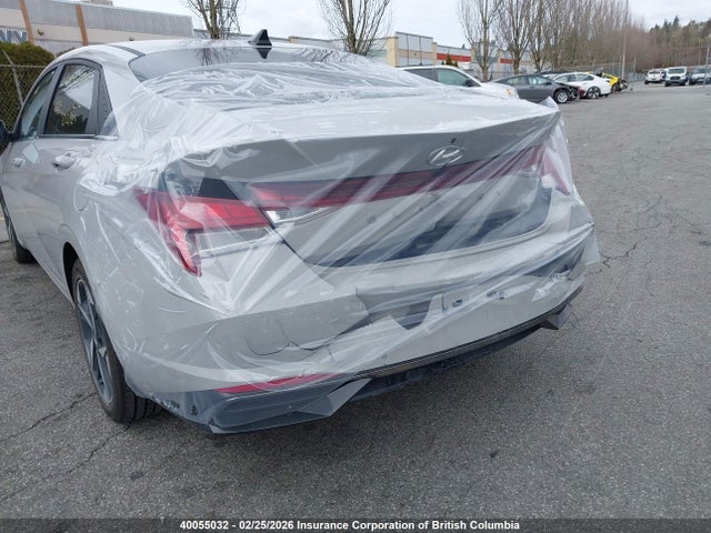 KMHLN4AG5PU581642 Hyundai Elantra Luxury Ivt