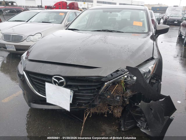 3MZBM1V75FM231066 Mazda 3 TOURING