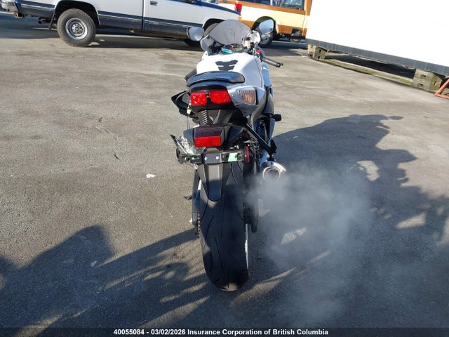 Suzuki GSX-R600 2019 JS1GN7FA0K7100631 Image 6