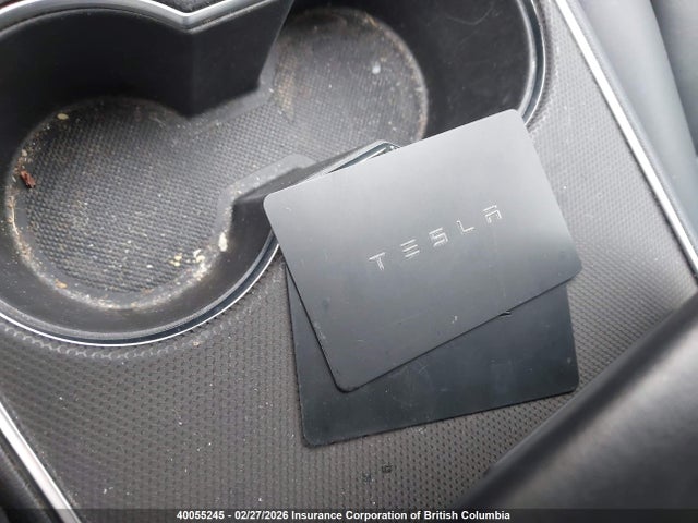 5YJ3E1EA6KF325889 Tesla MODEL 3
