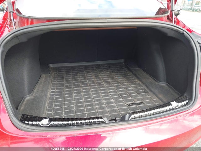 5YJ3E1EA6KF325889 Tesla MODEL 3