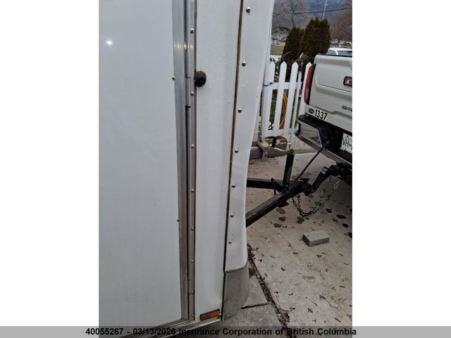 5NHURM210SF734915 Continental Cargo Box Trailer