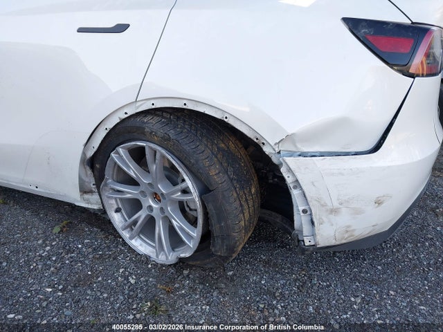 7SAYGDEE7RF012920 Tesla Model Y