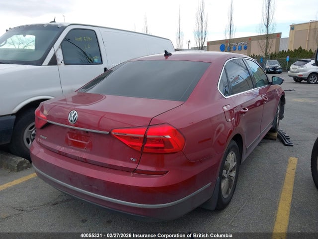 1VWAS7A32GC038786 Volkswagen Passat S/r-line