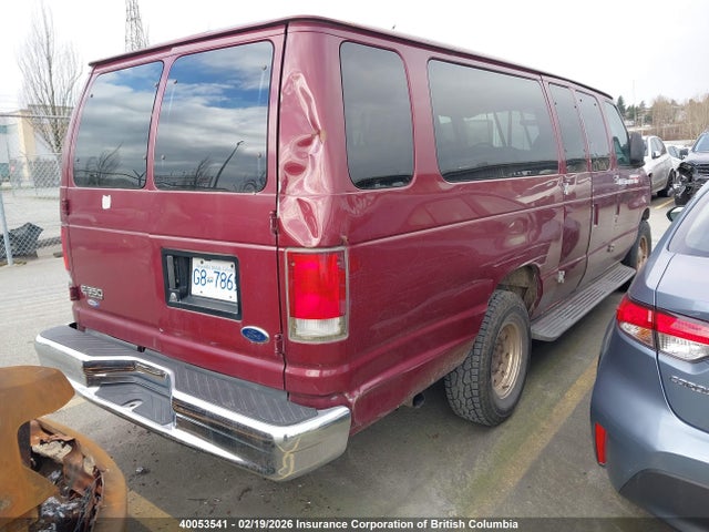40053541 :رقم المزاد ، 1FBSS31LX3HB36269 vin ، 2003 Ford Econoline E350 Super Duty Wagon مزاد بيع