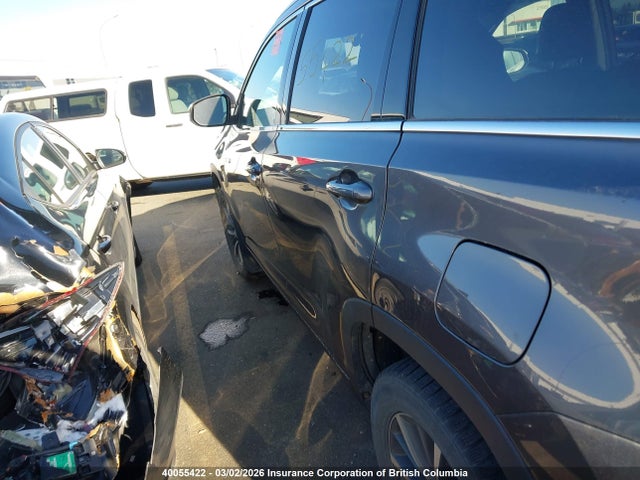 5TDJGRFH2KS075834 Toyota Highlander Hybrid/xle