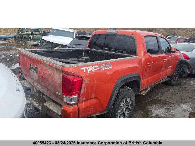 Aukcja sprzedaży 2017 Toyota Tacoma Dbl Cab/sr/trdspt/or/pro, vin: 5TFCZ5AN2HX074386, numer aukcji: 40055423