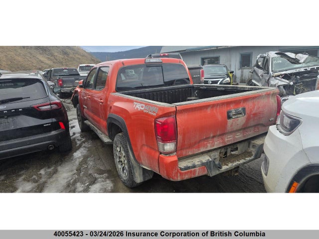 Aukcja sprzedaży 2017 Toyota Tacoma Dbl Cab/sr/trdspt/or/pro, vin: 5TFCZ5AN2HX074386, numer aukcji: 40055423