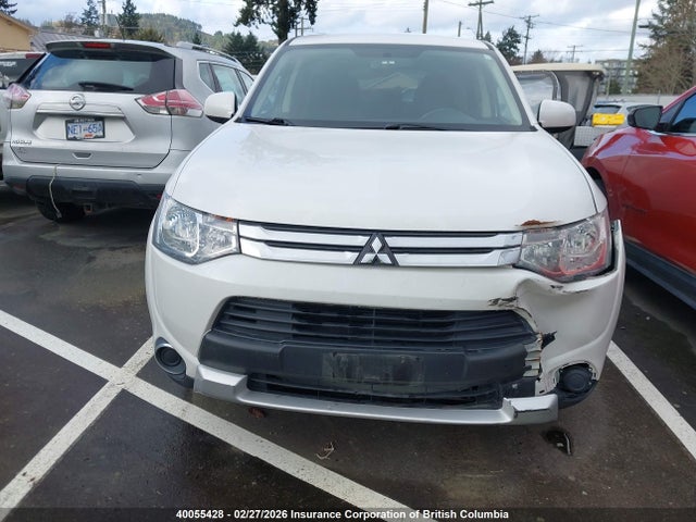 Mitsubishi Outlander Es 2015 JA4AZ2A37FZ603105 Image 12