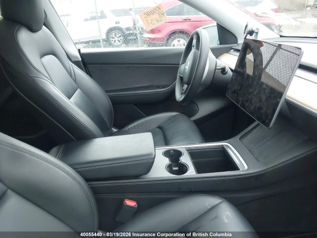 2021 Tesla Model Y მანქანა იყიდება აუქციონზე, vin: 5YJYGDEE9MF232565, აუქციონის ნომერი: 40055440