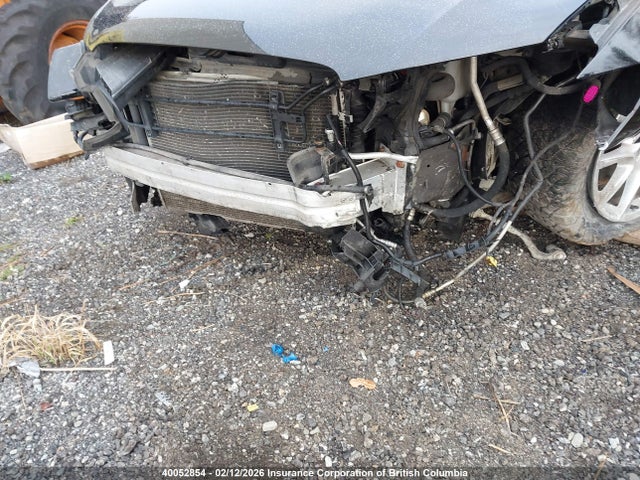 2010 Audi Q5 Premium Plus მანქანა იყიდება აუქციონზე, vin: WA1LKCFP2AA100930, აუქციონის ნომერი: 40052854