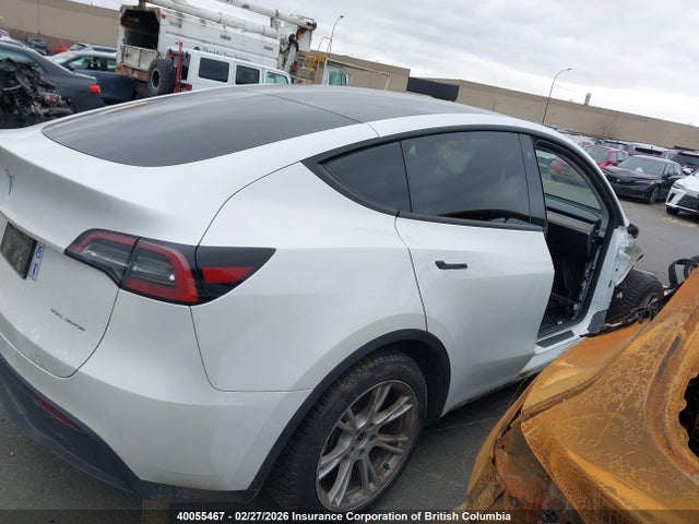 7SAYGDEE7PF778563 Tesla Model Y