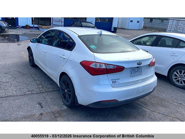 KNAFX4A6XE5245573 KIA Forte