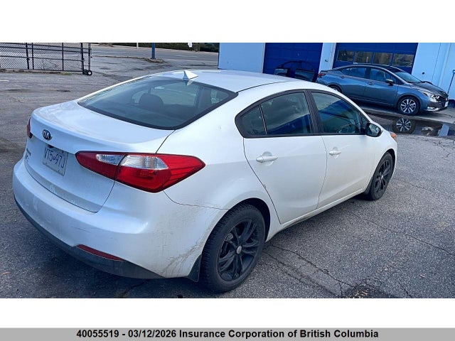 KNAFX4A6XE5245573 KIA Forte