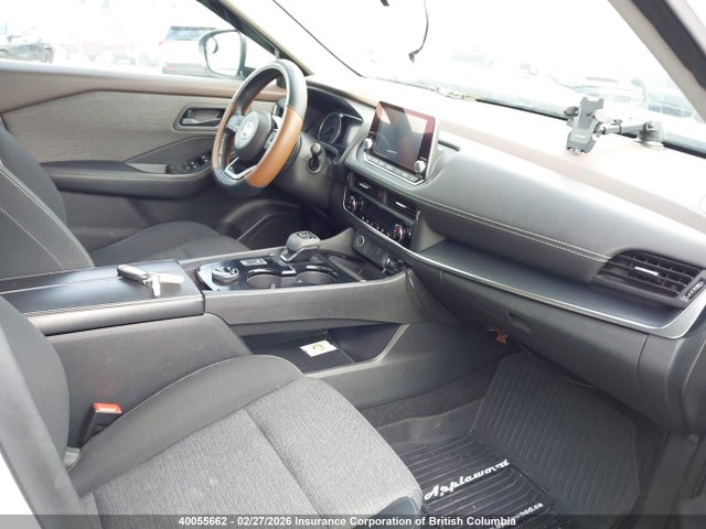 5N1AT3AB3MC778421 Nissan Rogue