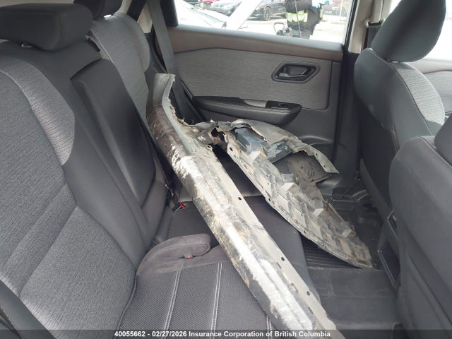 5N1AT3AB3MC778421 Nissan Rogue