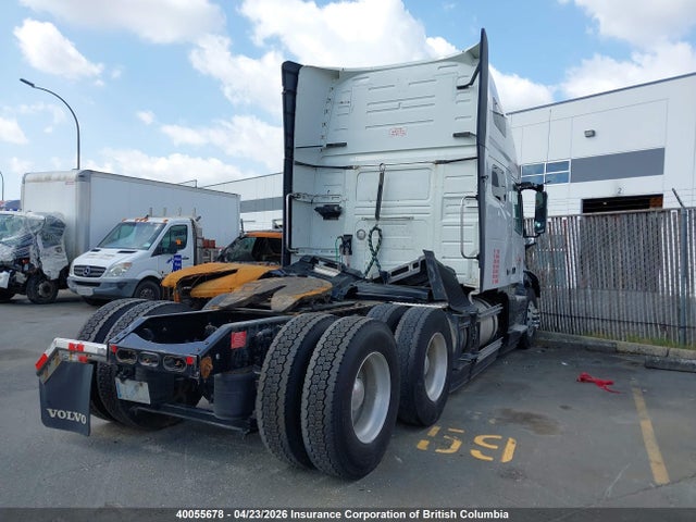 Продажа на аукционе авто 2024 Volvo Vn L, vin: 4V4NC9EH4RN634478, номер лота: 40055678