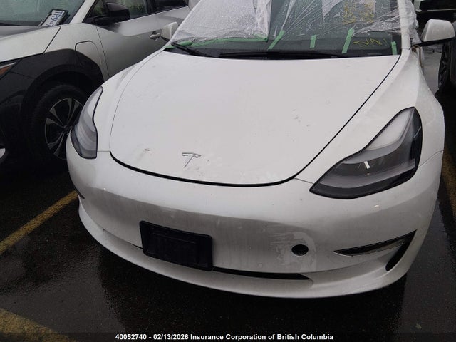 5YJ3E1EA8NF208982 Tesla MODEL 3