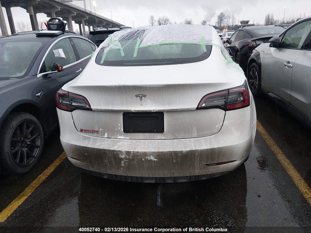 5YJ3E1EA8NF208982 Tesla MODEL 3