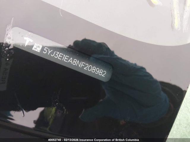 5YJ3E1EA8NF208982 Tesla MODEL 3