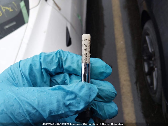 5YJ3E1EA8NF208982 Tesla MODEL 3