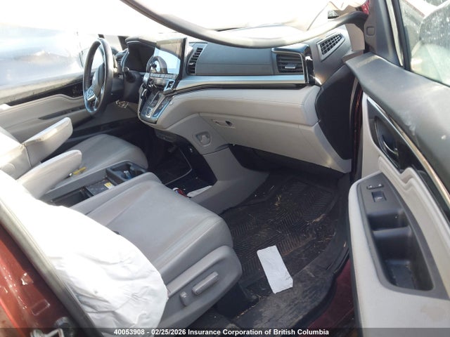 Honda Odyssey Touring 2018 5FNRL6H86JB506964 Image 5