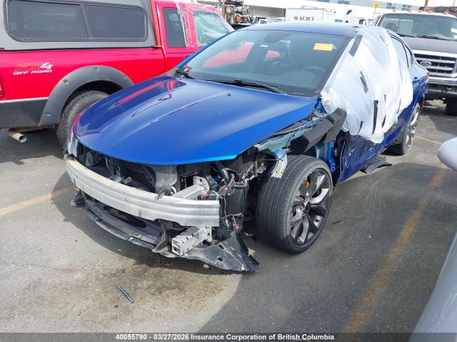 1C3CCCBG1GN176525 Chrysler 200
