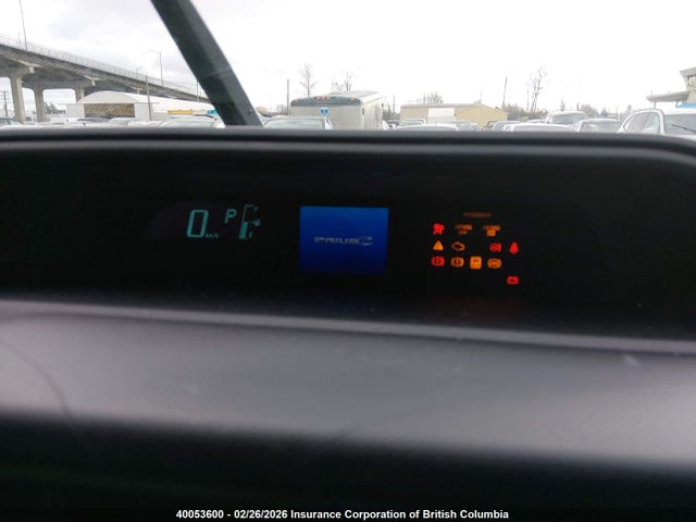 JTDKDTB31E1081890 Toyota PRIUS C