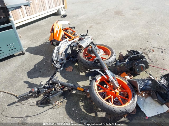 KTM 390 Duke 2018 MD2JPJ40XJC281380 Image 4
