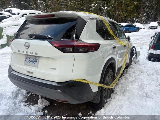5N1AT3AB0NC676477 Nissan Rogue