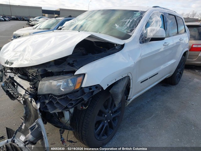 1C4RJFAG0JC405116 Jeep Grand Cherokee Laredo