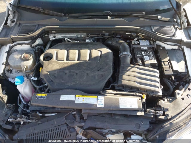 WVWEB7CD6RW180876 Volkswagen Golf