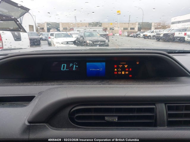 JTDKDTB39E1571008 Toyota PRIUS C