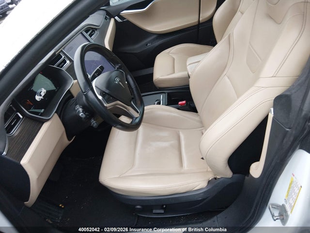Продажа на аукционе авто 2016 Tesla Model S, vin: 5YJSA1E2XGF155883, номер лота: 40052042