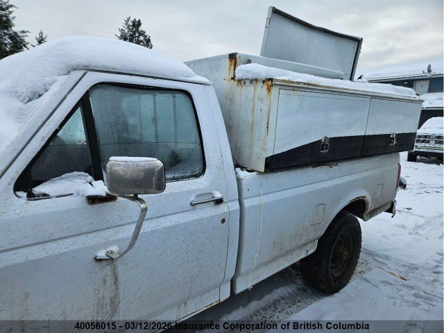 40056015 :رقم المزاد ، 2FTHF26H9RCA32879 vin ، 1994 Ford F250 مزاد بيع