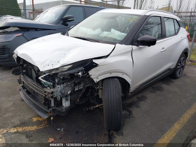 3N1CP5CU1KL554970 Nissan Kicks S/sr/sv