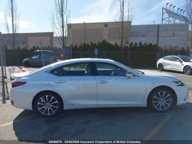 JTHB21B12K2005804 Lexus Es 300h 300h
