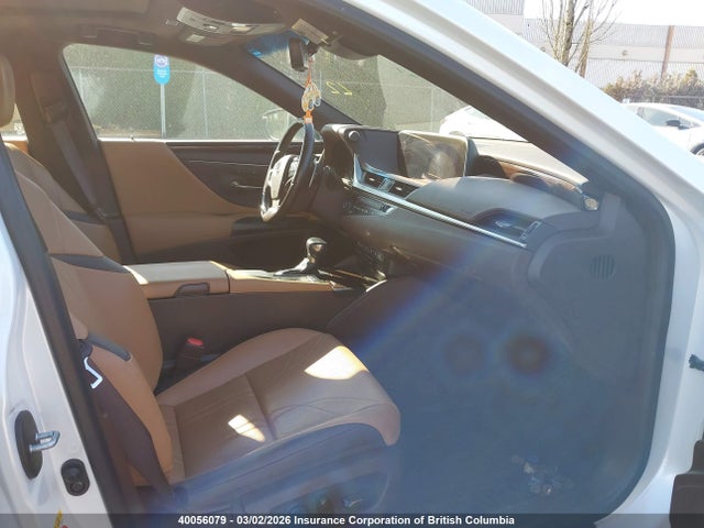 JTHB21B12K2005804 Lexus Es 300h 300h
